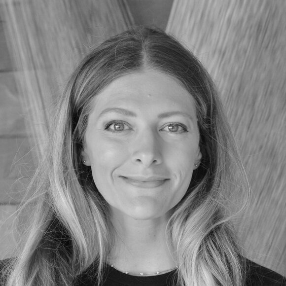 Meet your Posher, Brittany - Picture 1 of 1